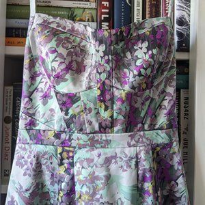 Gorgeous Floral Halter Dress / Jessica Simpson / Size 6